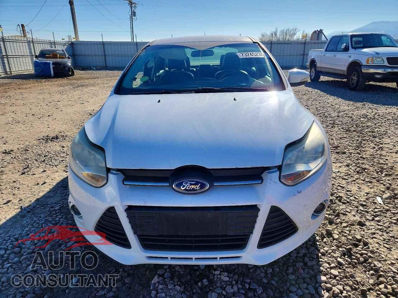 FORD FOCUS 2013 - 1FADP3F24DL314140