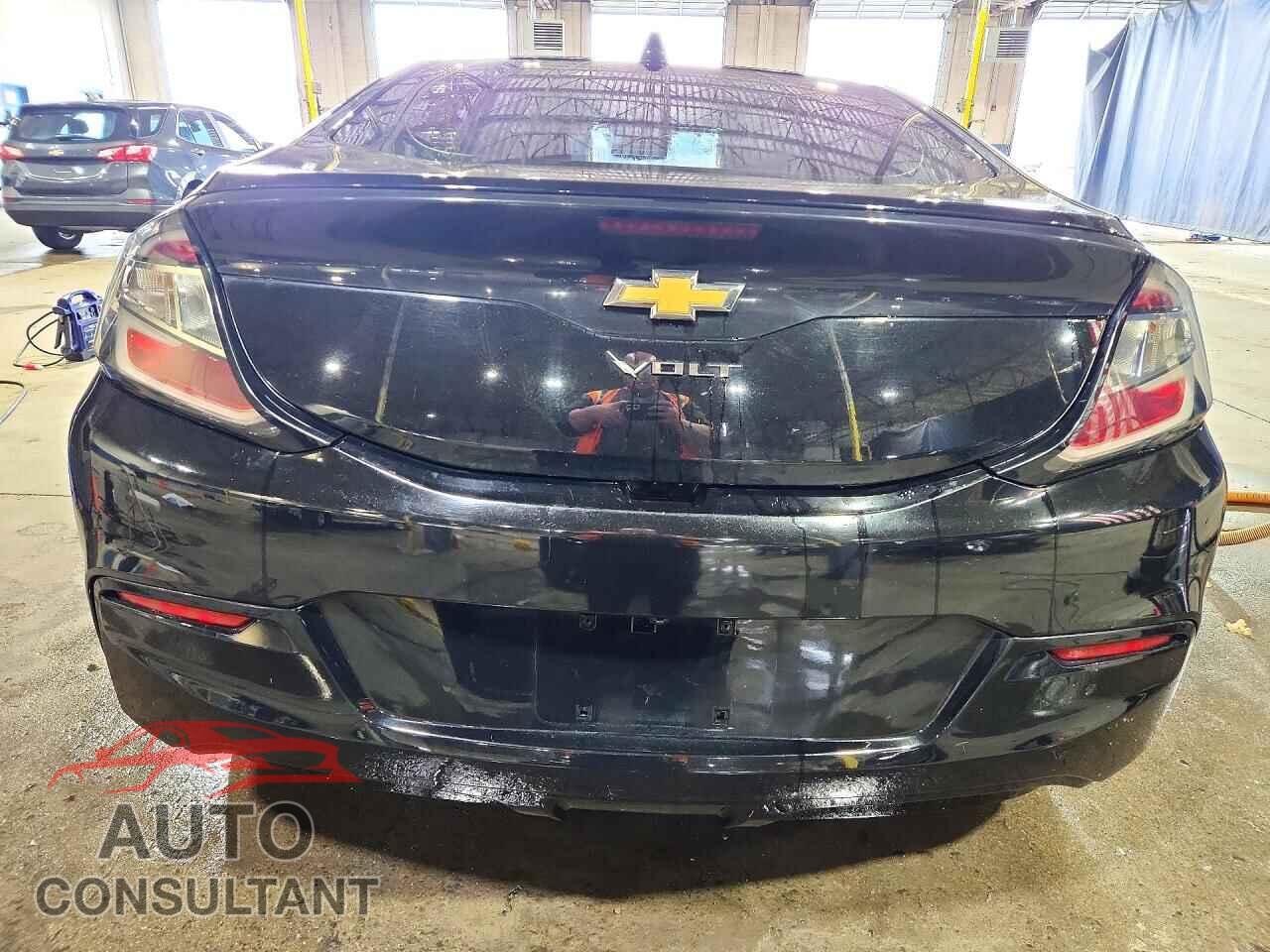 CHEVROLET VOLT 2017 - 1G1RA6S57HU167548