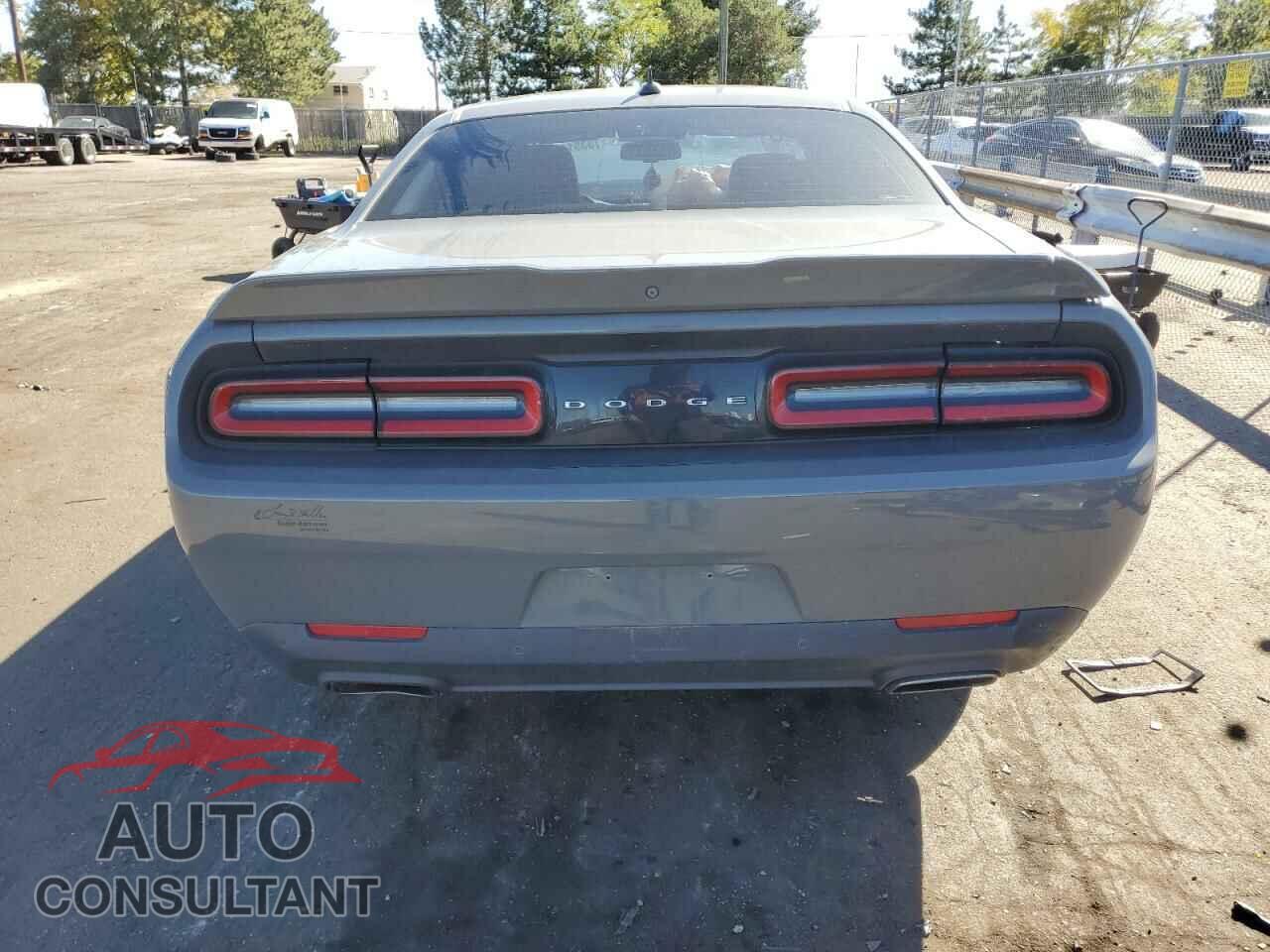 DODGE CHALLENGER 2017 - 2C3CDZGGXHH556174