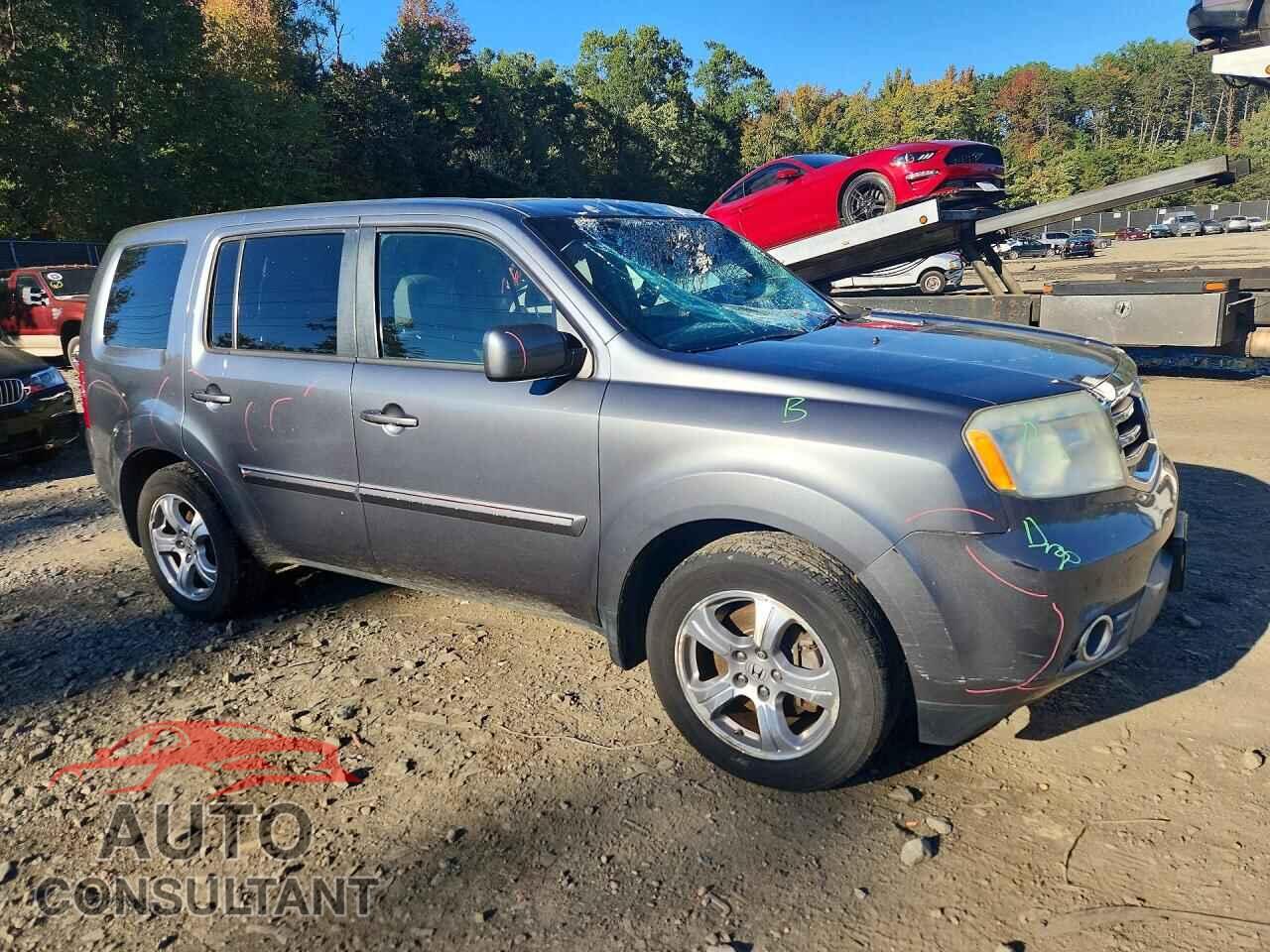 HONDA PILOT 2013 - 5FNYF4H5XDB029523