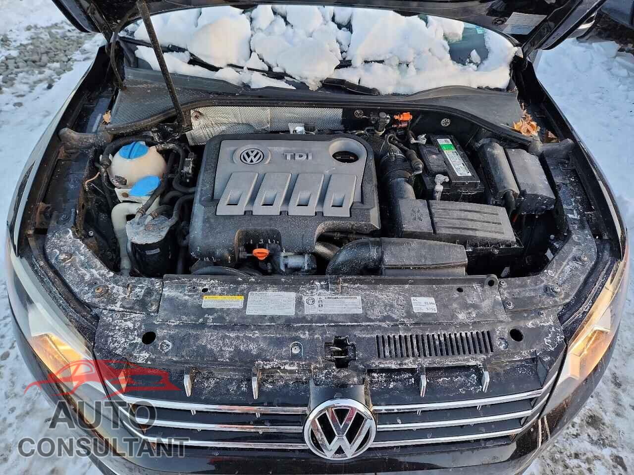 VOLKSWAGEN PASSAT 2014 - 1VWBN7A38EC002058