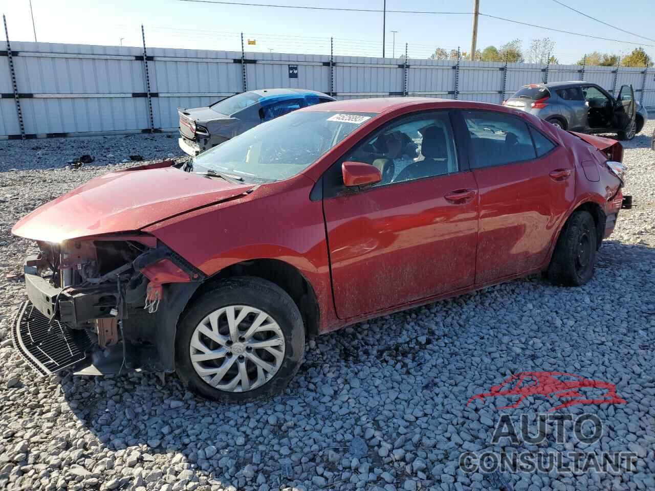 TOYOTA COROLLA 2018 - 5YFBURHE1JP750564