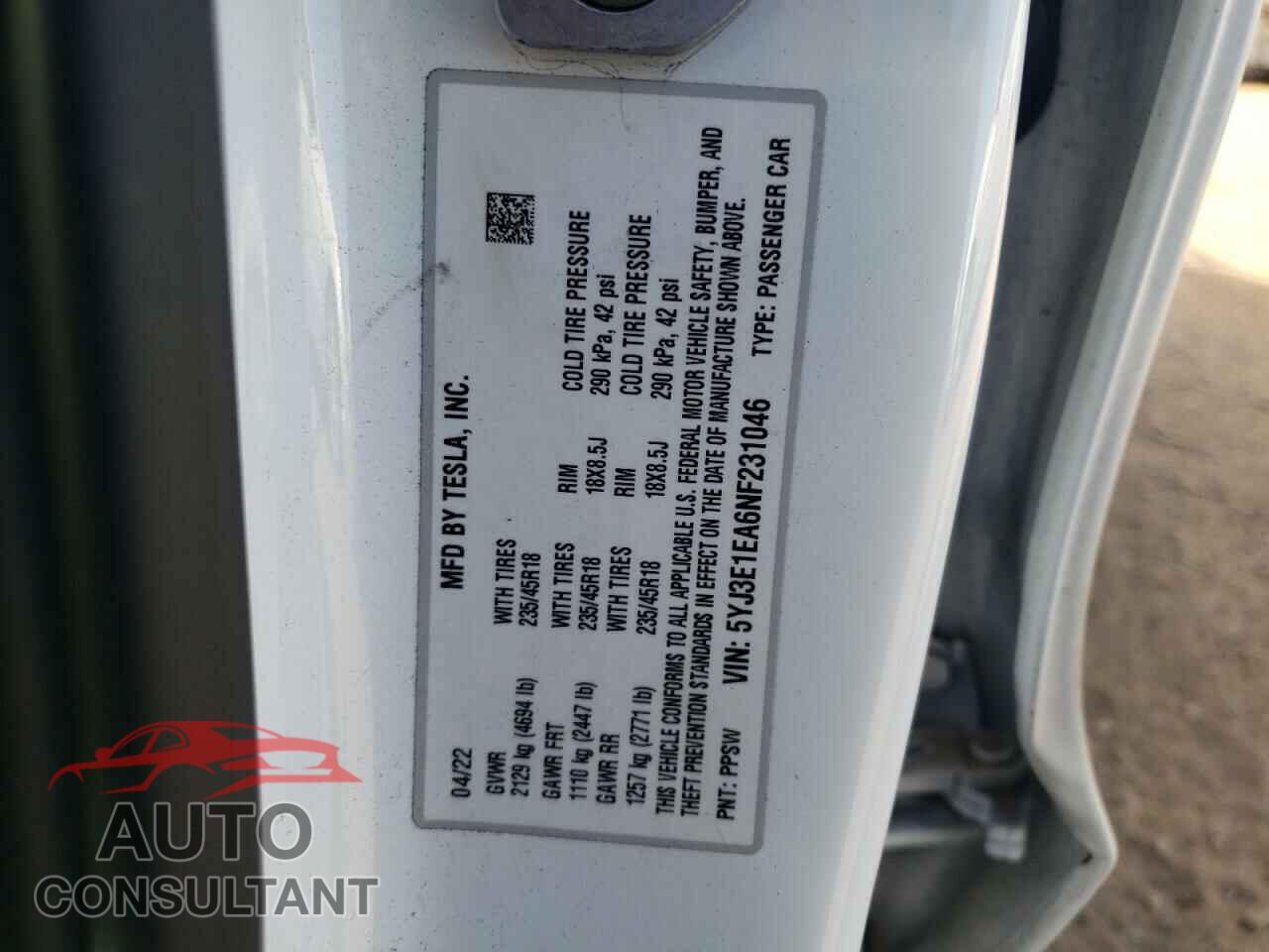 TESLA MODEL 3 2022 - 5YJ3E1EA6NF231046