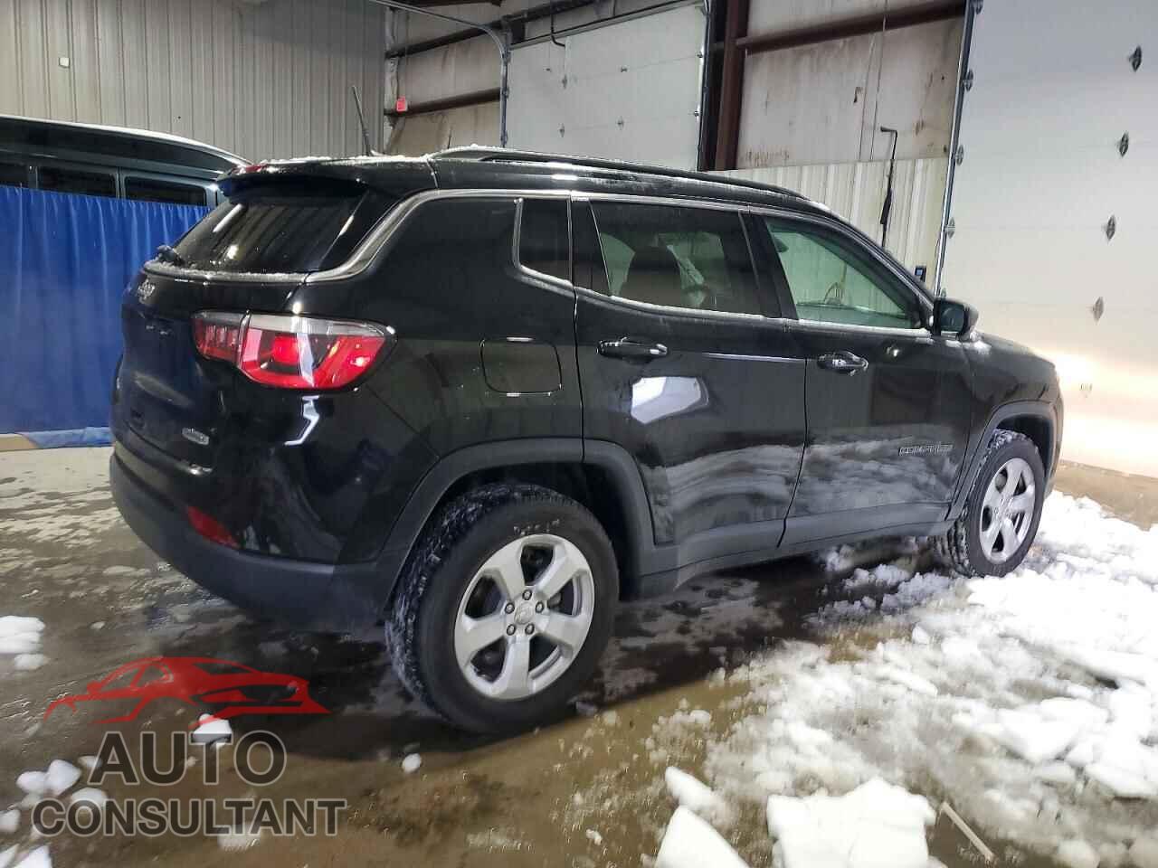 JEEP COMPASS 2020 - 3C4NJDBB9LT240129