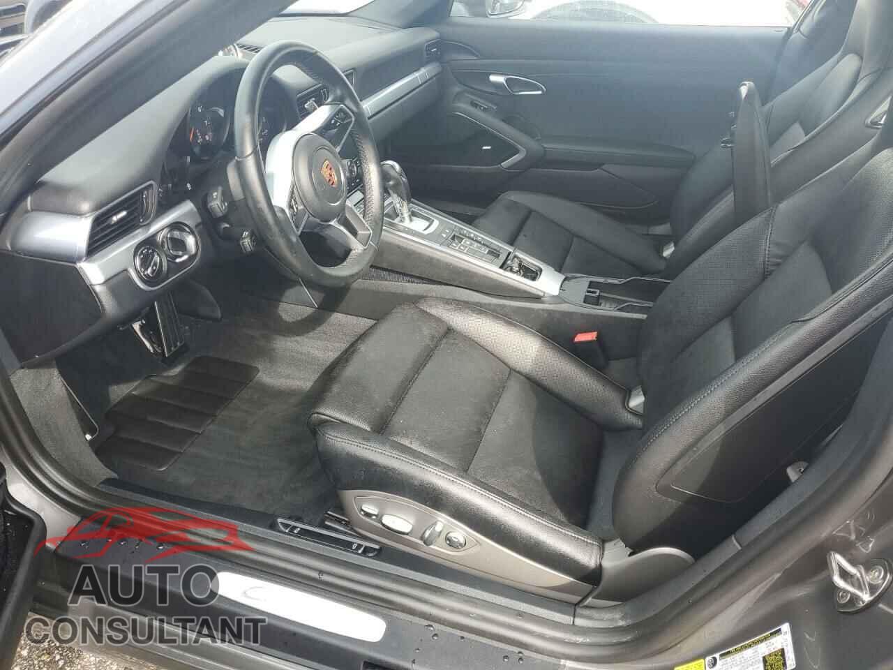 PORSCHE 911 2017 - WP0AA2A93HS107859