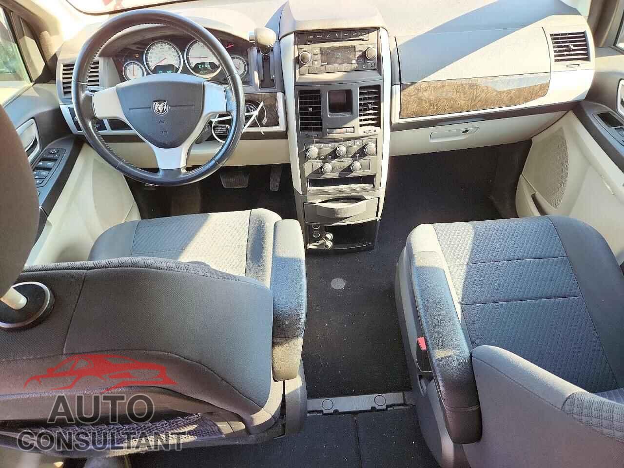 DODGE CARAVAN 2010 - 2D4RN5D1XAR254723