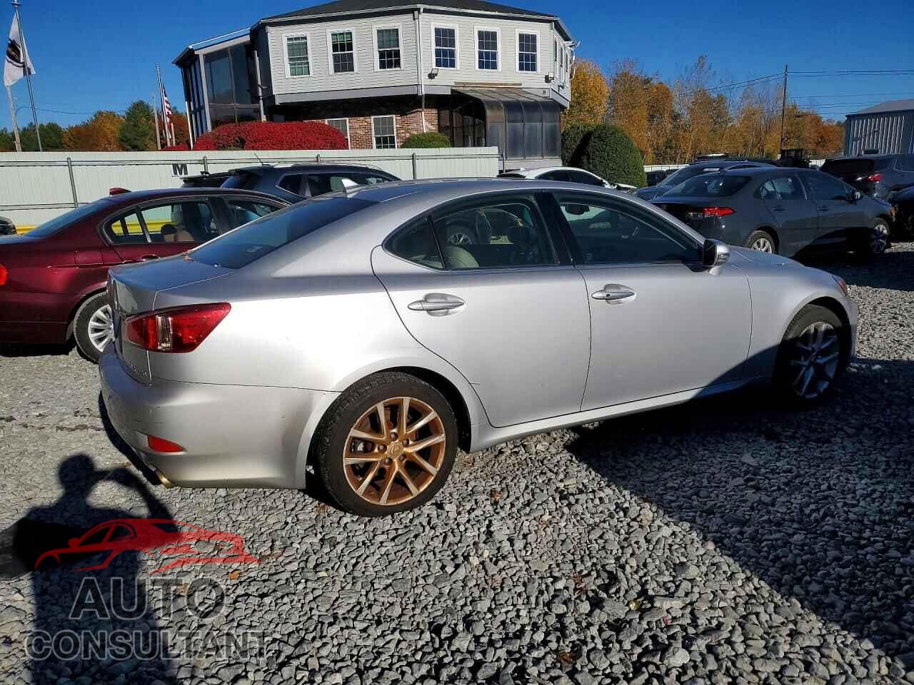 LEXUS IS 2012 - JTHCF5C23C5055702