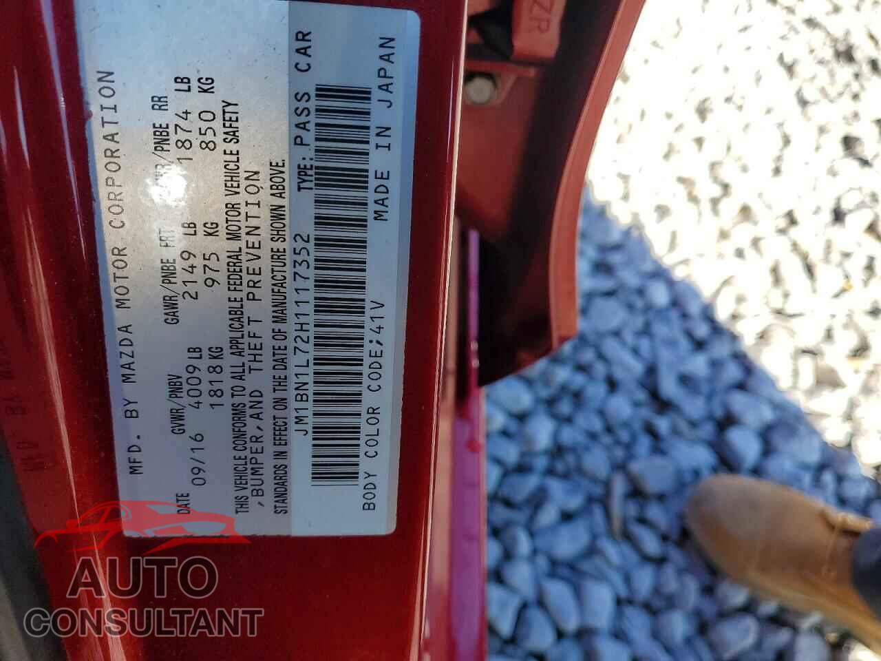 MAZDA 3 2017 - JM1BN1L72H1117352
