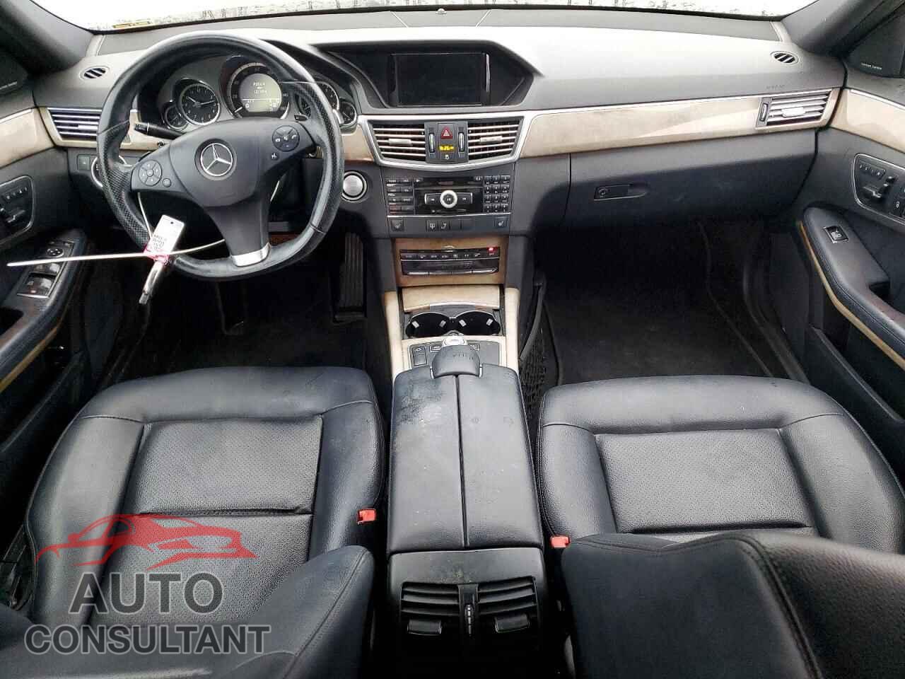 MERCEDES-BENZ E-CLASS 2010 - WDDHF5GB6AA229063