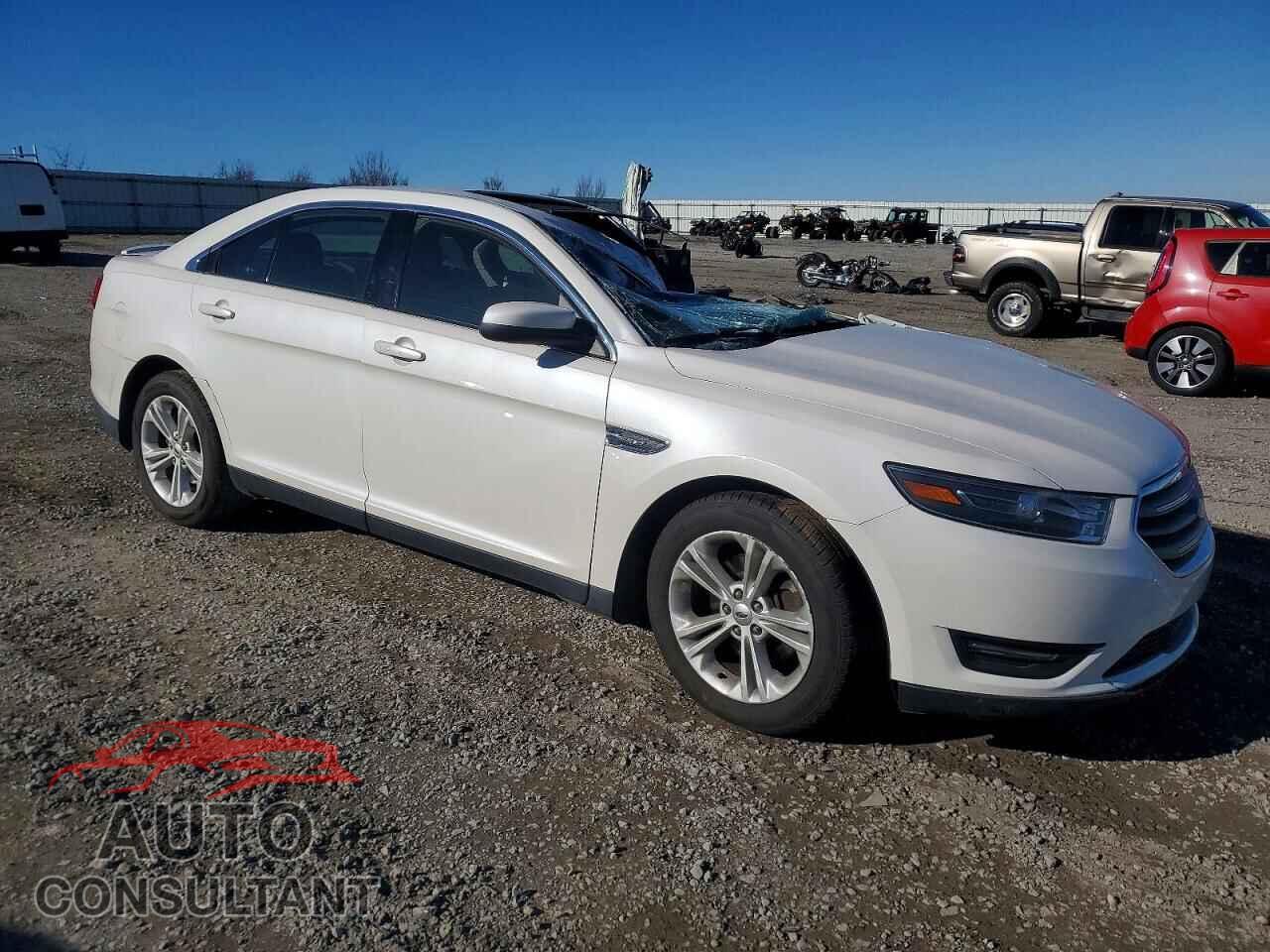FORD TAURUS 2015 - 1FAHP2E85FG195799