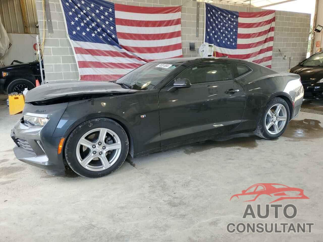 CHEVROLET CAMARO 2018 - 1G1FB1RX5J0152392