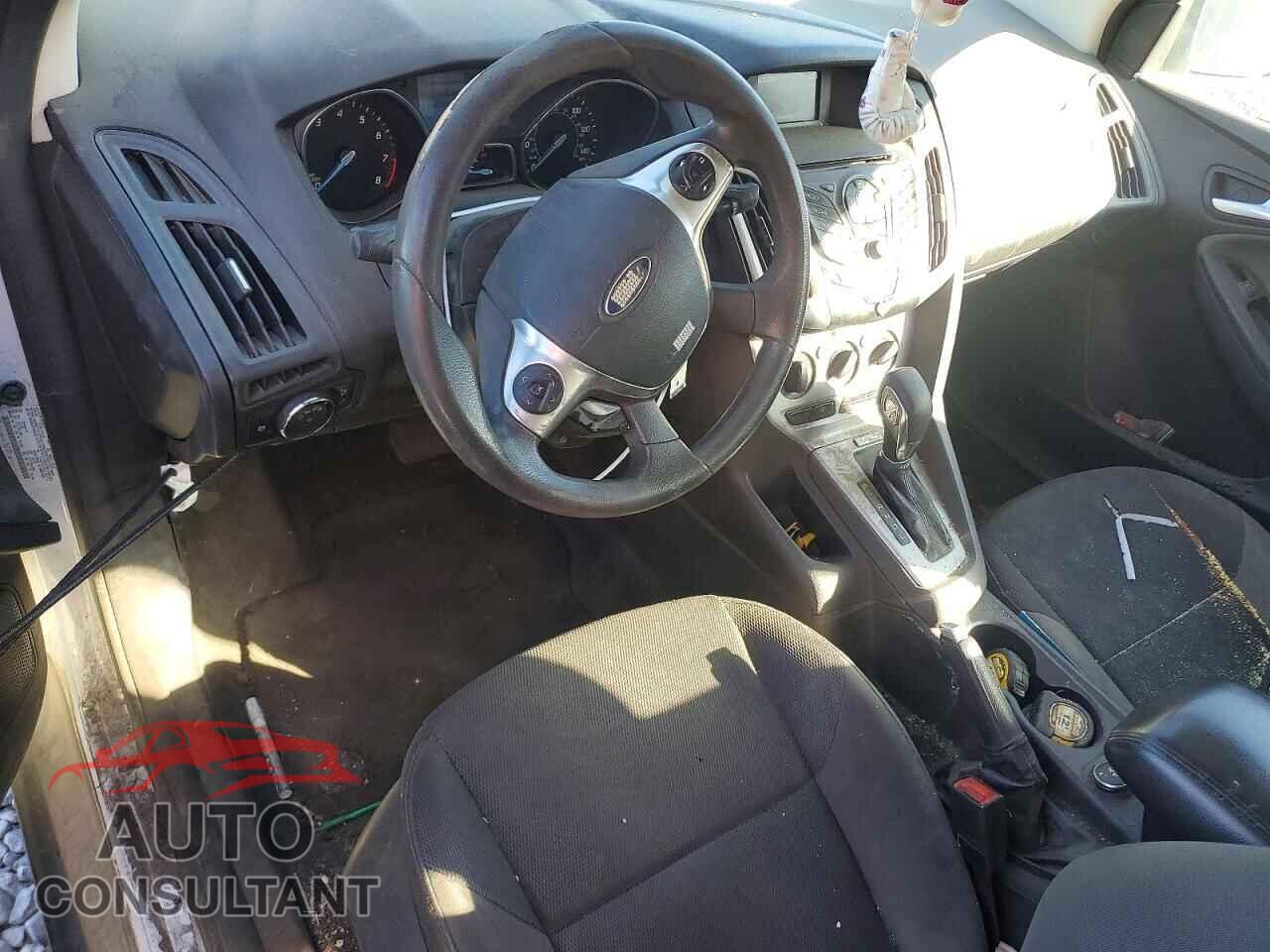 FORD FOCUS 2014 - 1FADP3F20EL283714