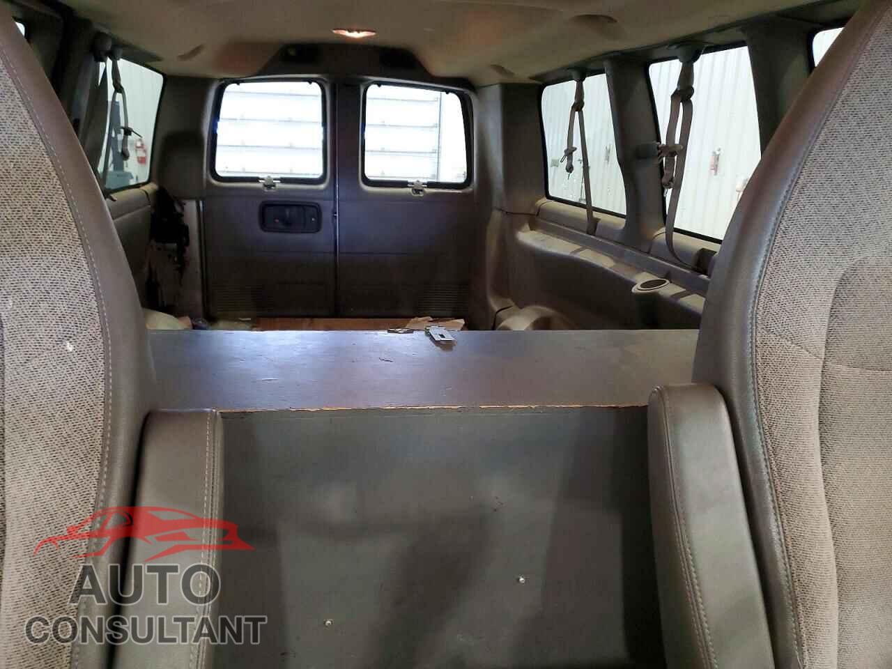 CHEVROLET EXPRESS 2014 - 1GNSHCF43E1173971