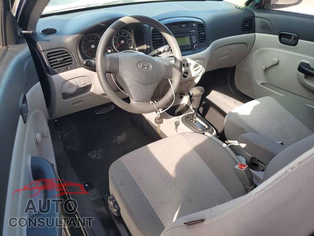 HYUNDAI ACCENT 2009 - KMHCM36C39U112975