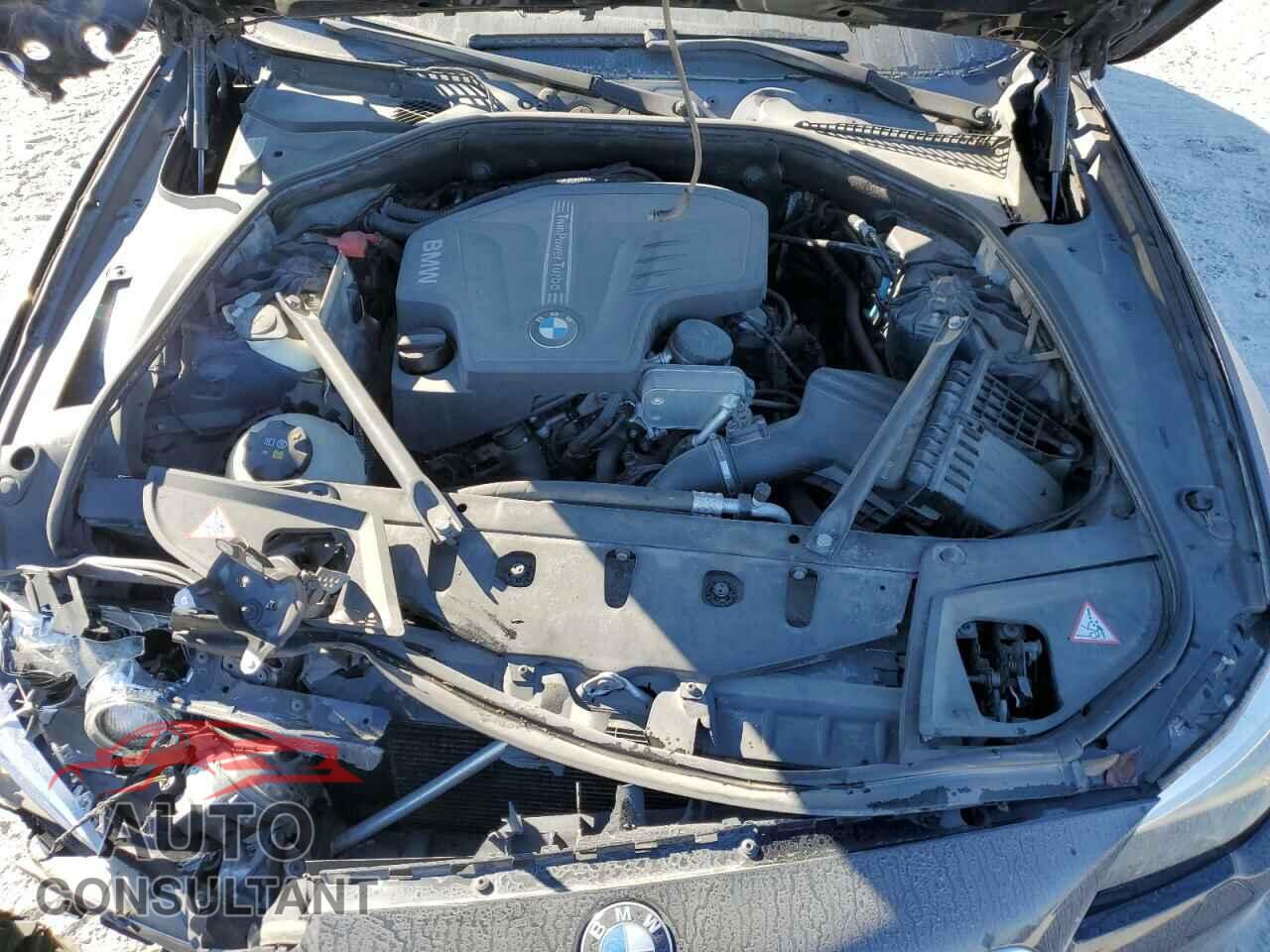 BMW 5 SERIES 2016 - WBA5A5C59GD525680