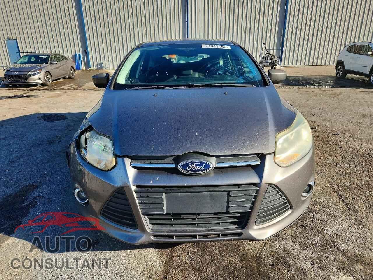 FORD FOCUS 2012 - 1FAHP3K2XCL365793