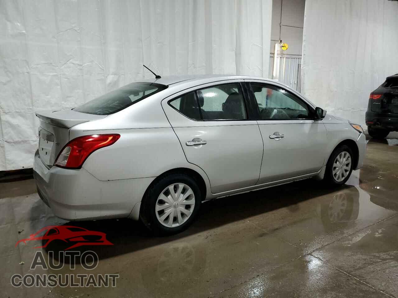 NISSAN VERSA 2017 - 3N1CN7AP1HL902967