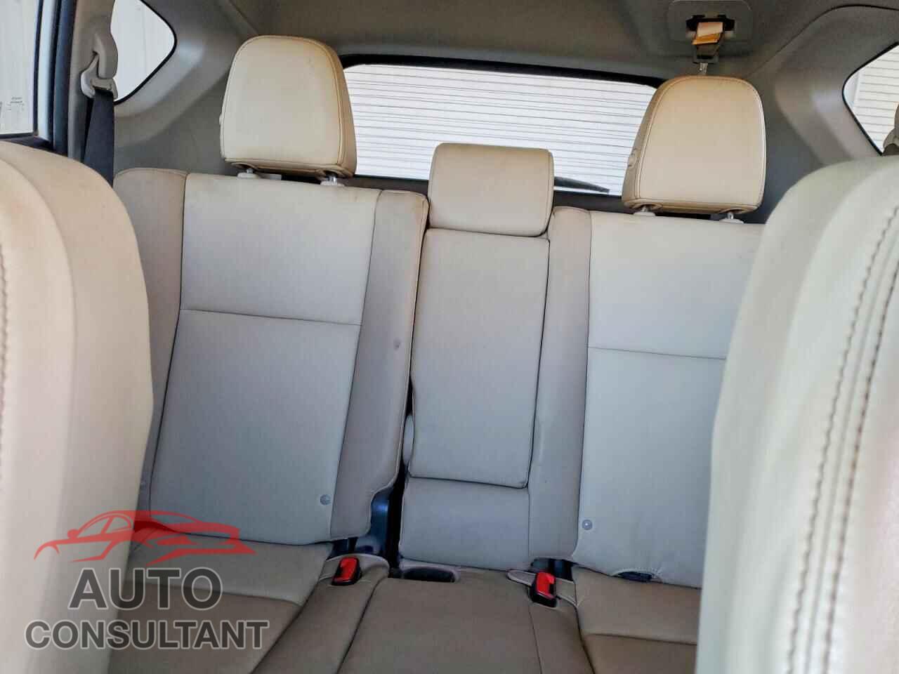 TOYOTA RAV4 2014 - 2T3DFREV3EW160661
