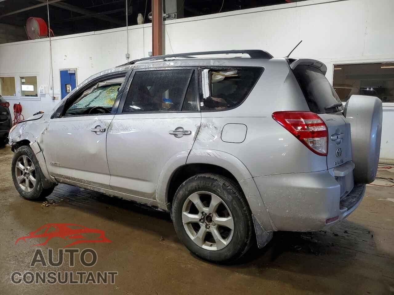 TOYOTA RAV4 2011 - 2T3DF4DV8BW109656