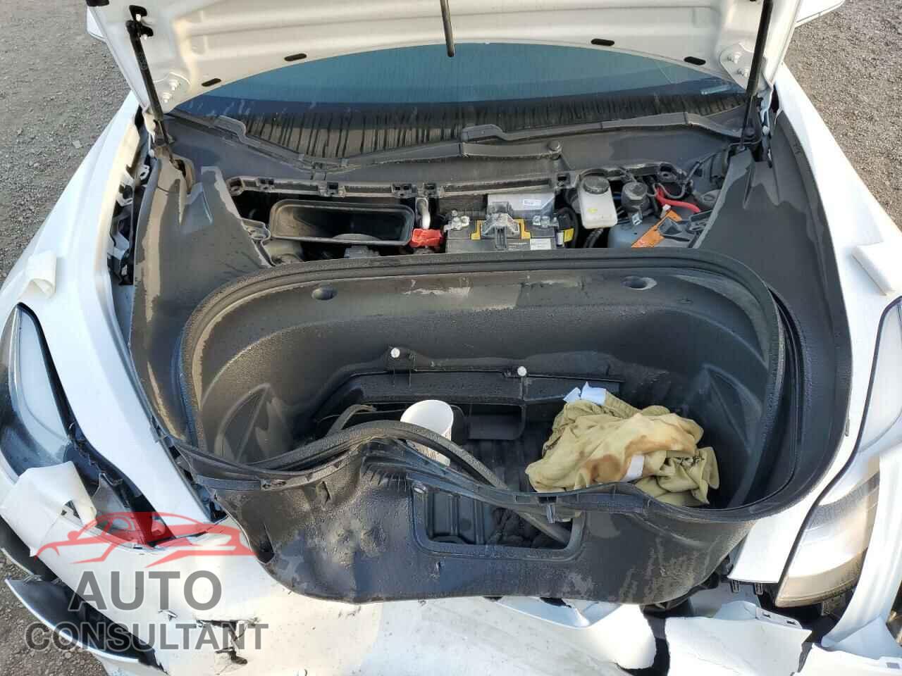TESLA MODEL 3 2020 - 5YJ3E1EA2LF783706