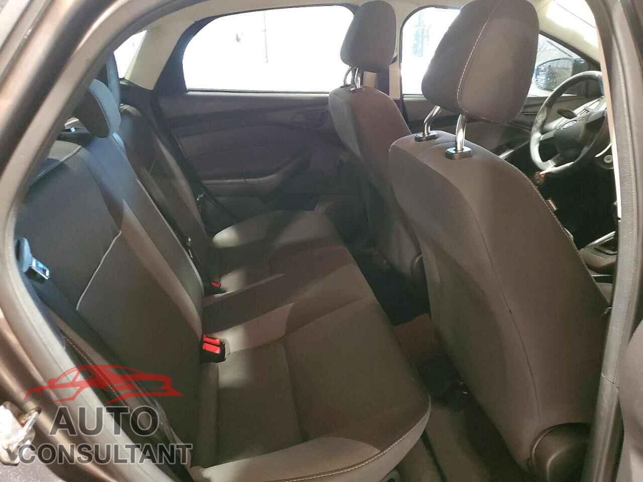FORD FOCUS 2012 - 1FAHP3E28CL445265