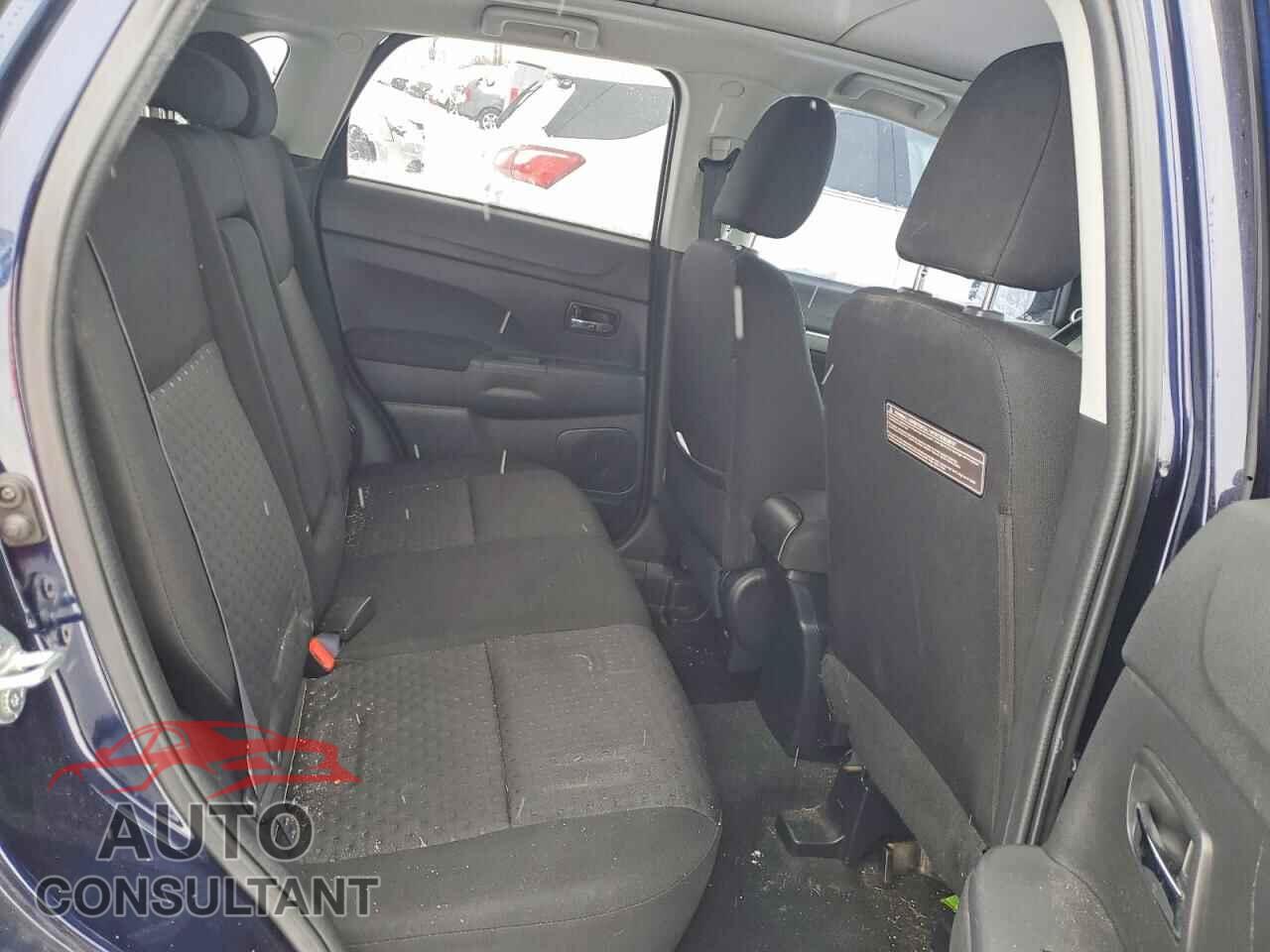 MITSUBISHI OUTLANDER 2012 - JA4AR4AU3CZ008901