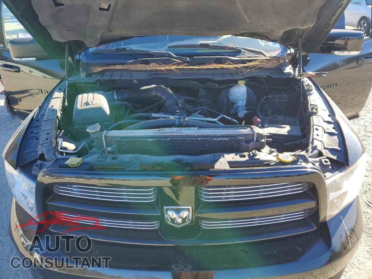 DODGE RAM 1500 2012 - 1C6RD7MT6CS151255