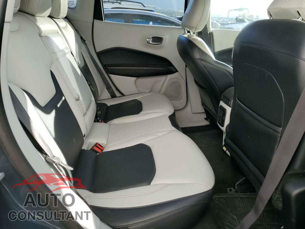 JEEP COMPASS 2017 - 3C4NJDCB9HT597025