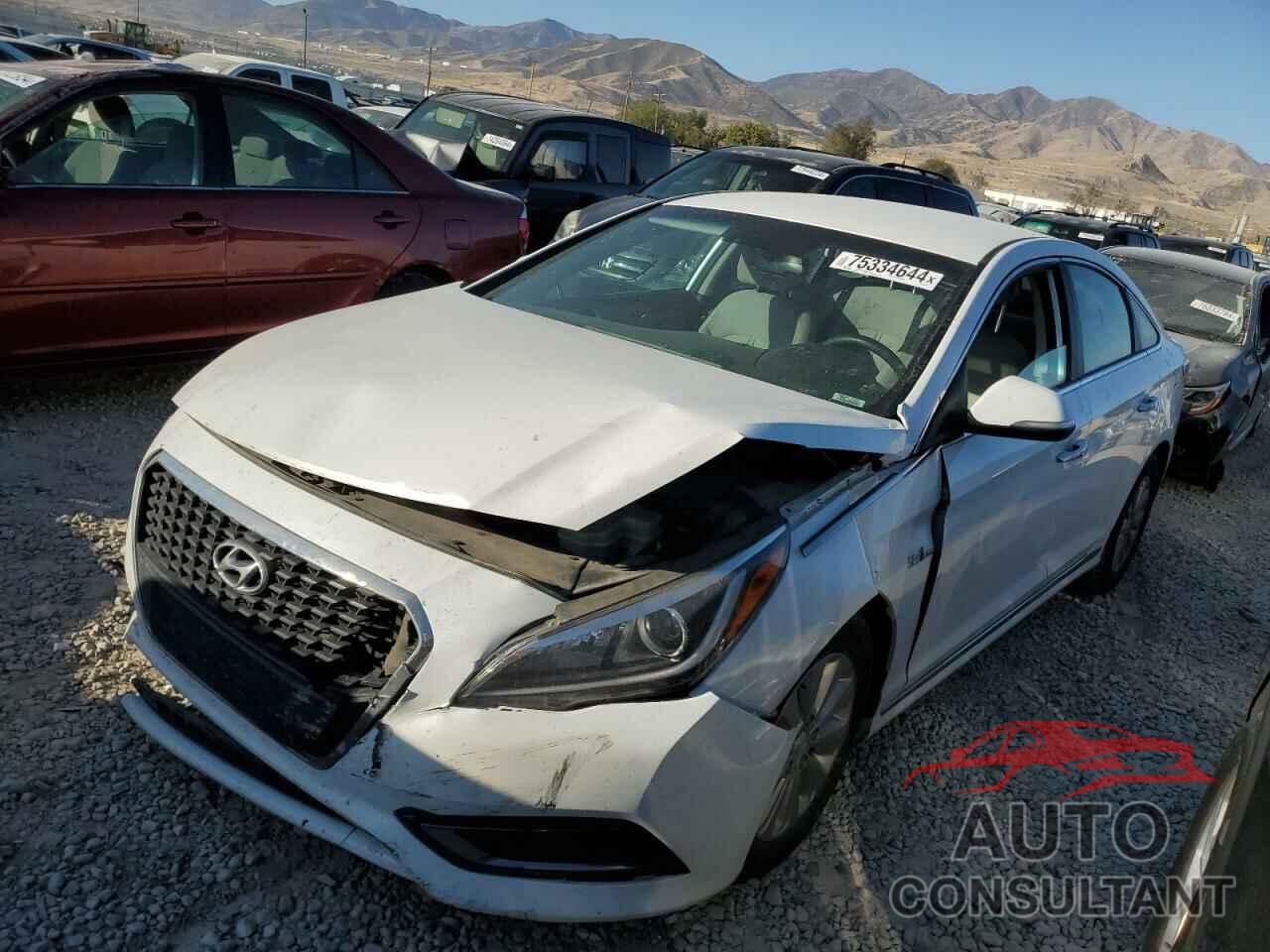 HYUNDAI SONATA 2016 - KMHE24L15GA014228