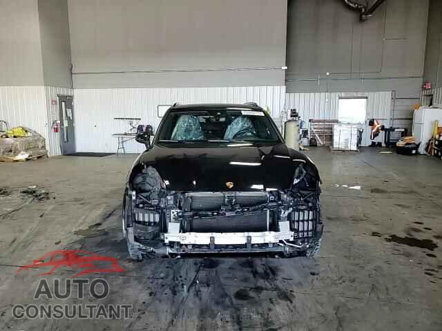 PORSCHE CAYENNE 2020 - WP1AA2AY3LDA02192