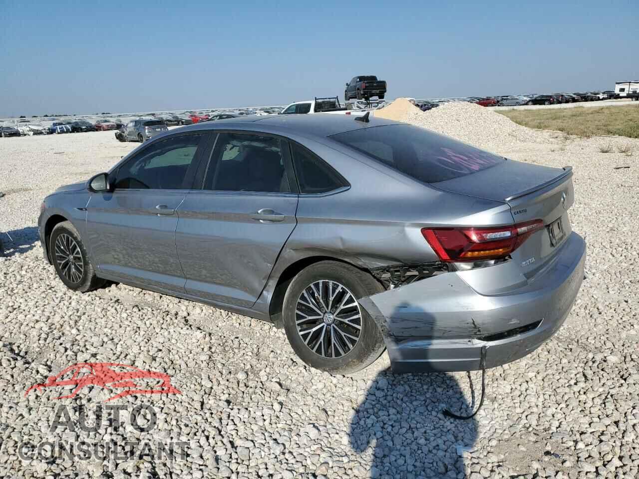 VOLKSWAGEN JETTA 2019 - 3VWEB7BU1KM264009