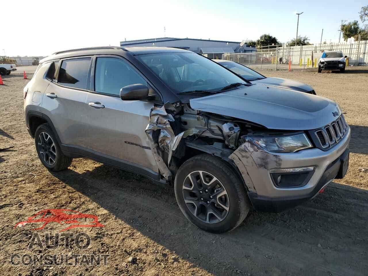 JEEP COMPASS 2019 - 3C4NJDDB2KT780191