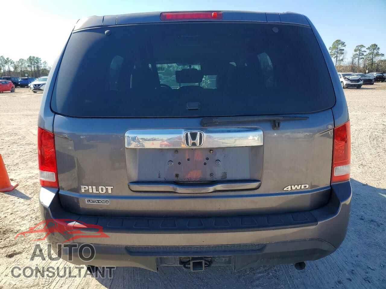 HONDA PILOT 2014 - 5FNYF4H24EB032893