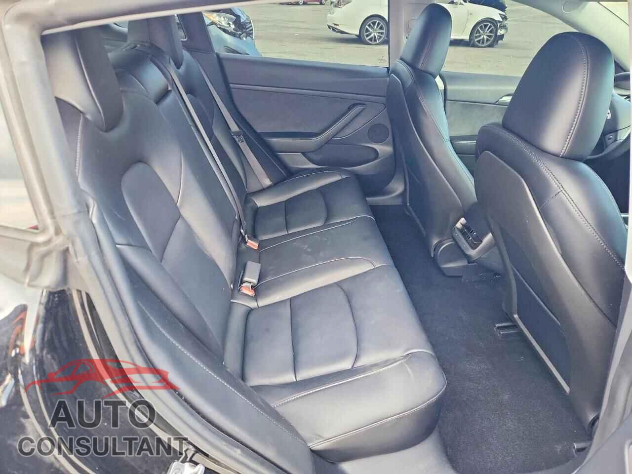 TESLA MODEL 3 2023 - 5YJ3E1EB4PF692127