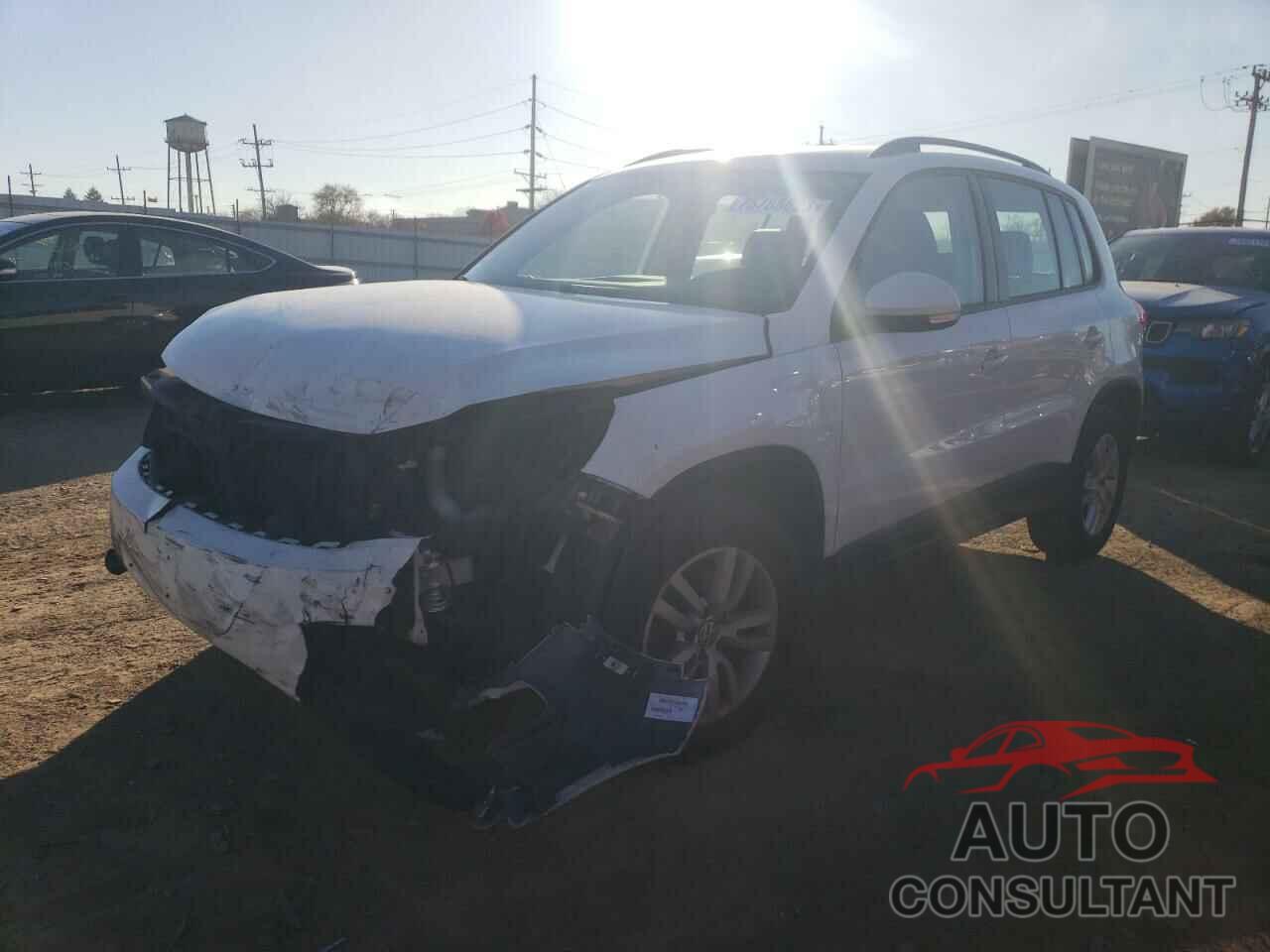 VOLKSWAGEN TIGUAN 2017 - WVGAV7AX3HK023035