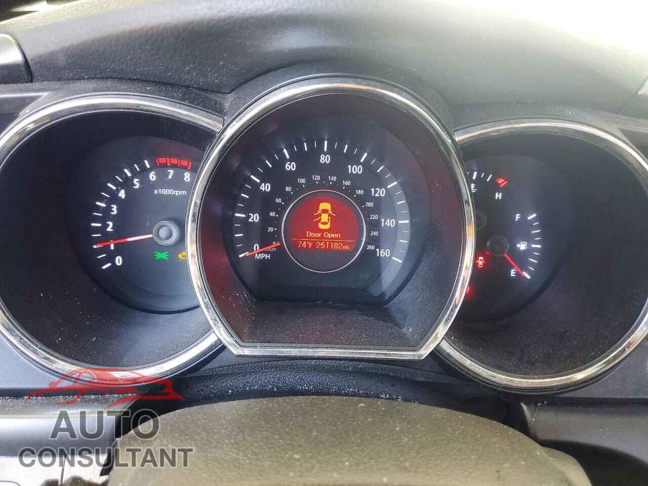 KIA OPTIMA 2013 - KNAGM4A78D5398179