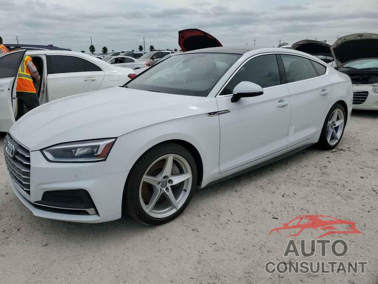 AUDI A5 2018 - WAUENCF58JA053453