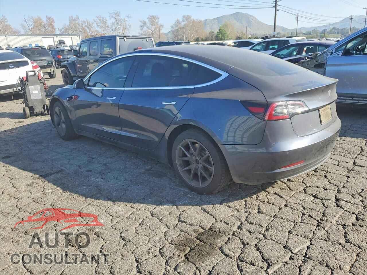 TESLA MODEL 3 2020 - 5YJ3E1EB7LF664087