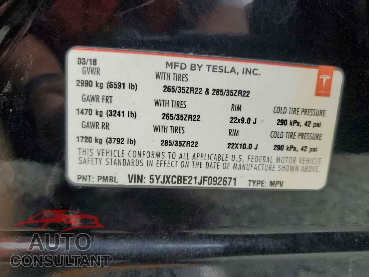 TESLA MODEL X 2018 - 5YJXCBE21JF092671