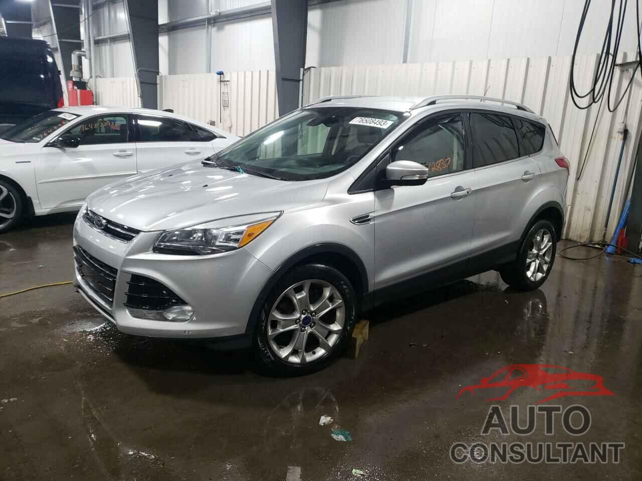 FORD ESCAPE 2015 - 1FMCU9J90FUA60666