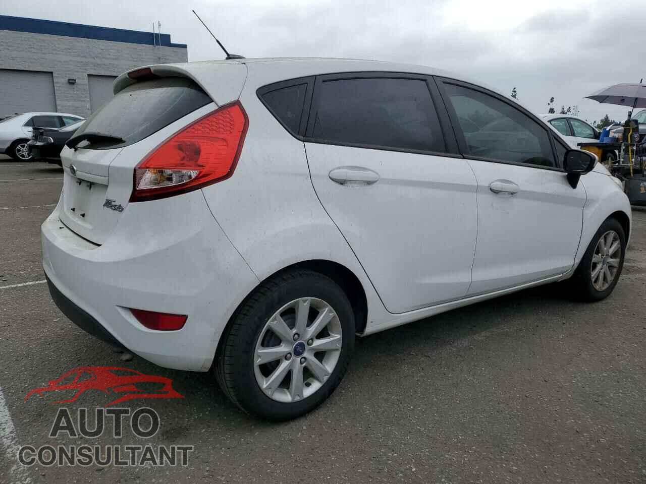 FORD FIESTA 2012 - 3FADP4EJ8CM121419