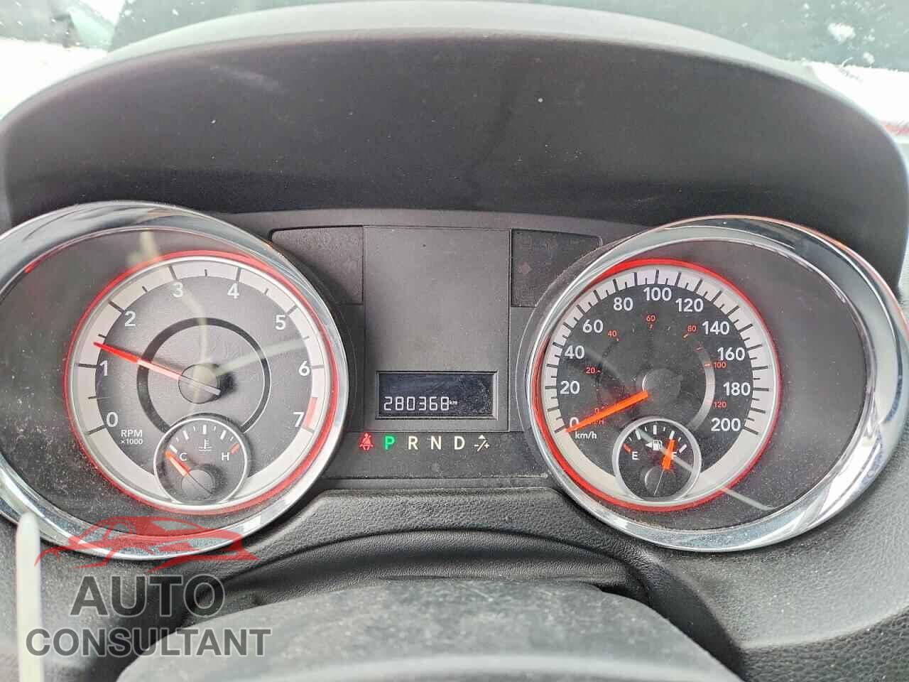 DODGE CARAVAN 2011 - 2D4RN4DG5BR730201