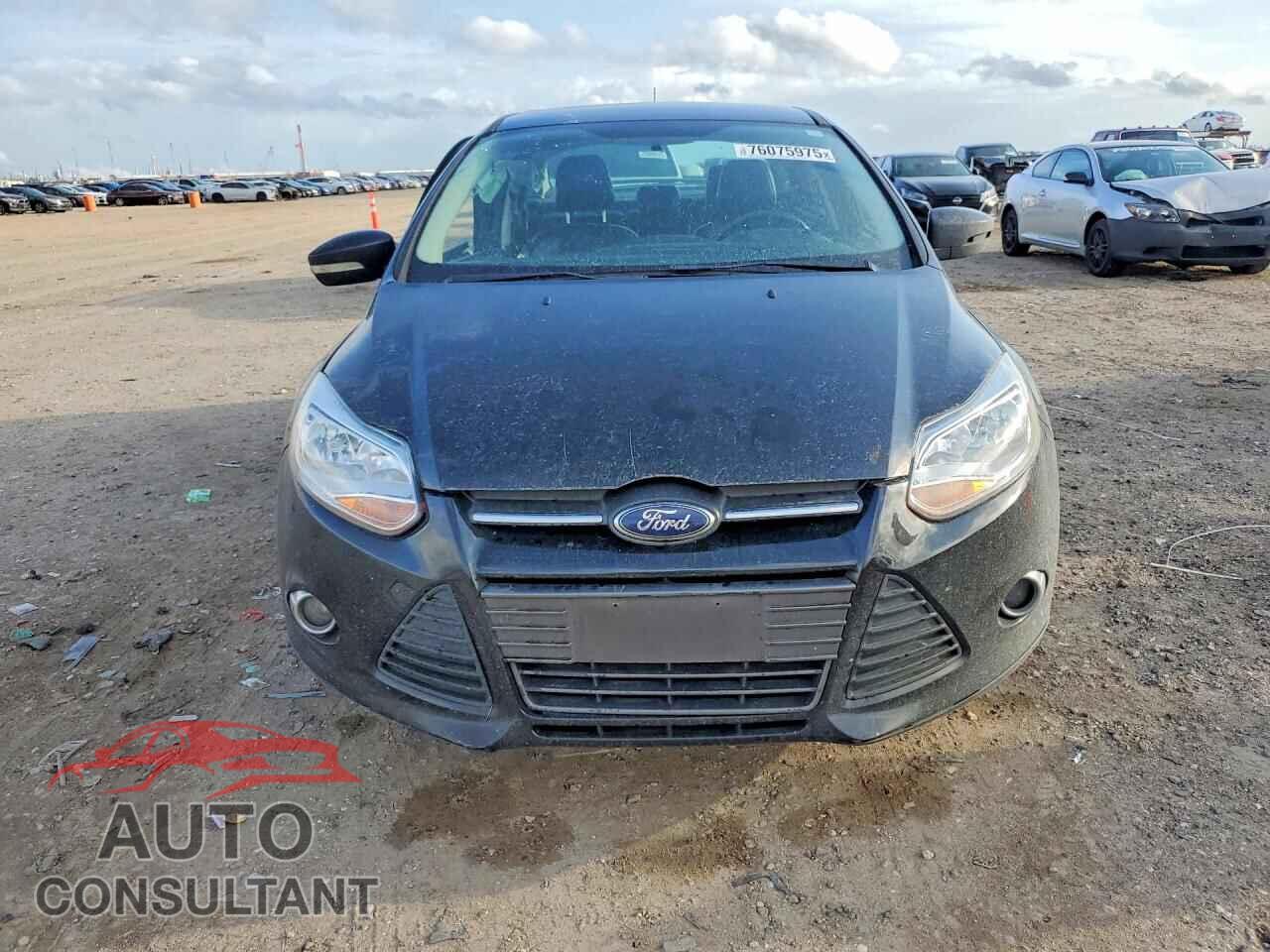 FORD FOCUS 2013 - 1FADP3F2XDL233773