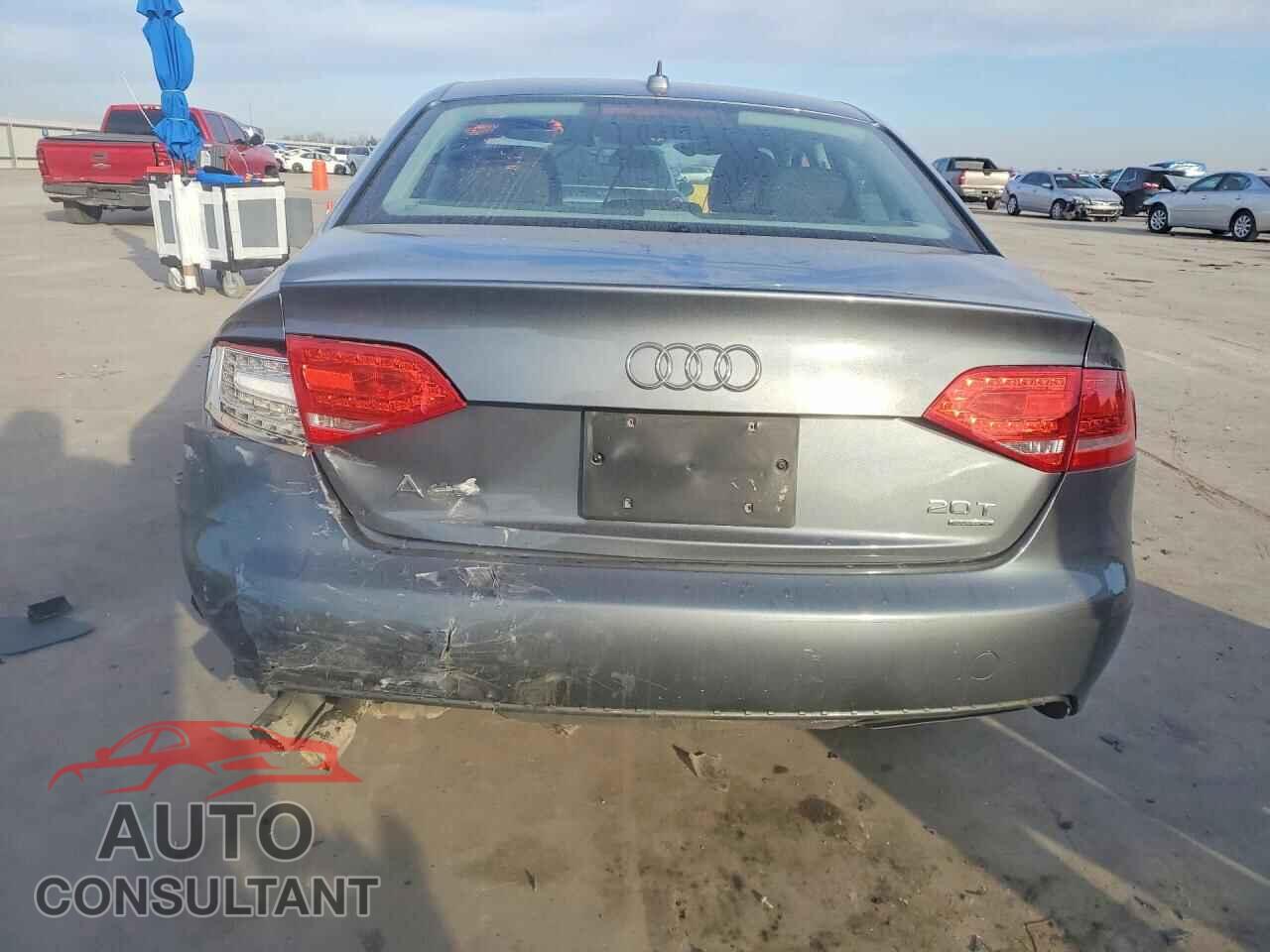 AUDI A4 2012 - WAUBFAFL3CA120577