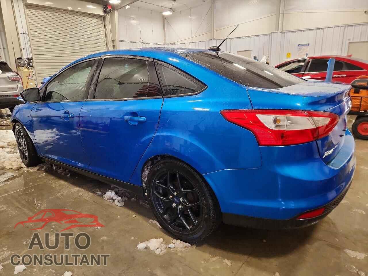 FORD FOCUS 2014 - 1FADP3F25EL352218