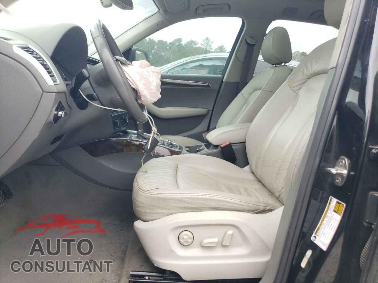 AUDI Q5 2011 - WA1LFAFP2BA015869