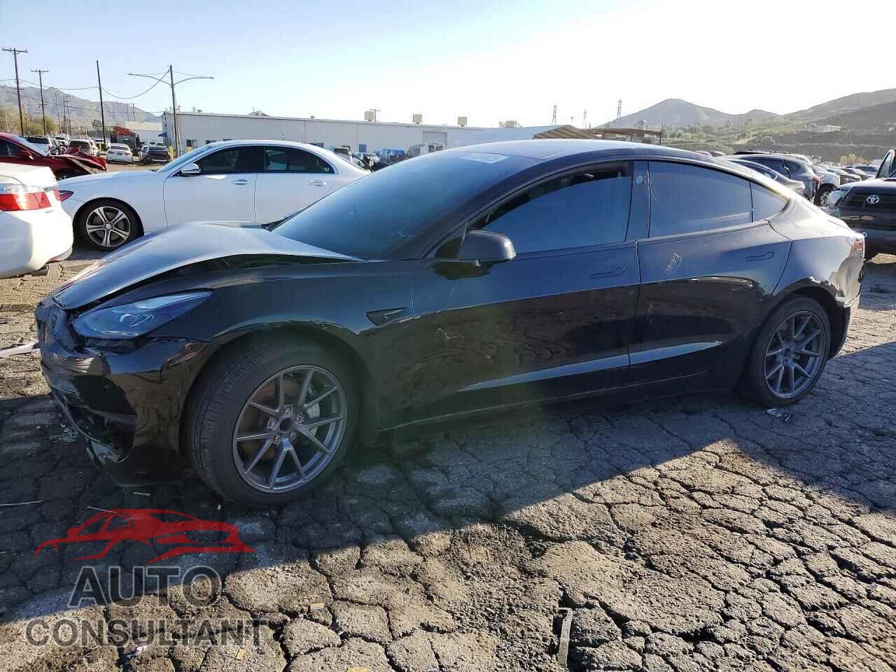 TESLA MODEL 3 2021 - 5YJ3E1EA3MF045396