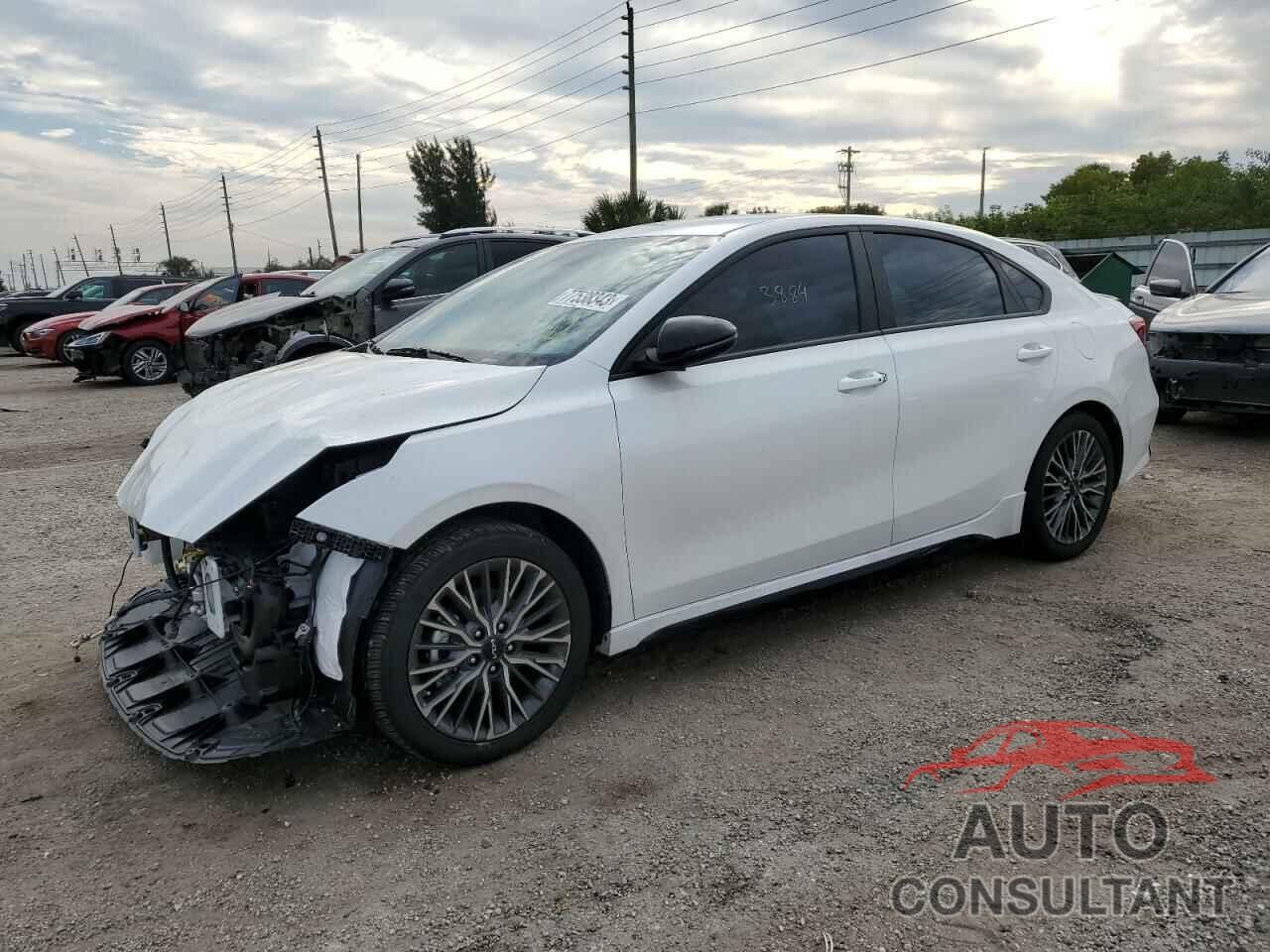 KIA FORTE 2023 - 3KPF54AD6PE640803