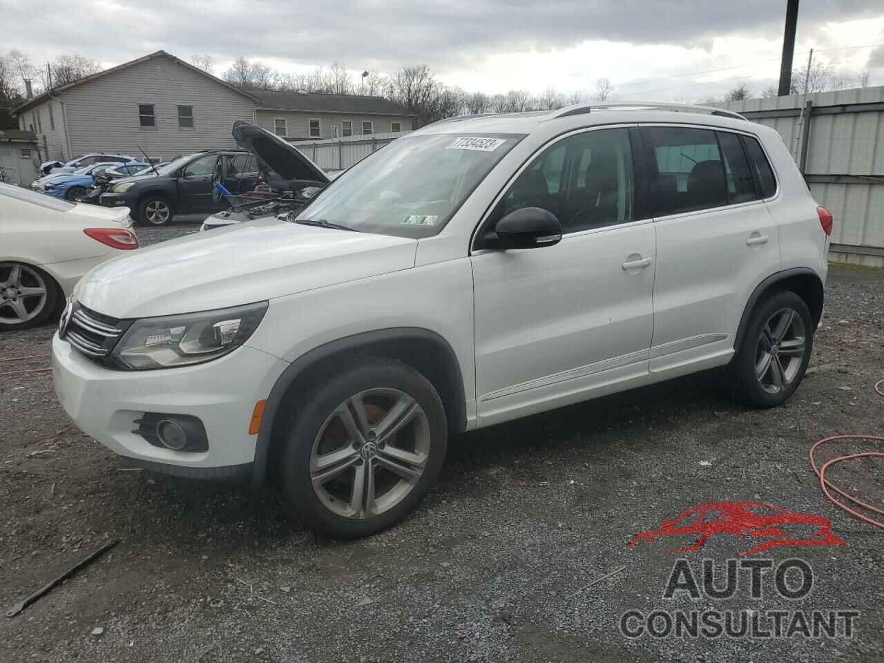 VOLKSWAGEN TIGUAN 2017 - WVGUV7AX2HK016123