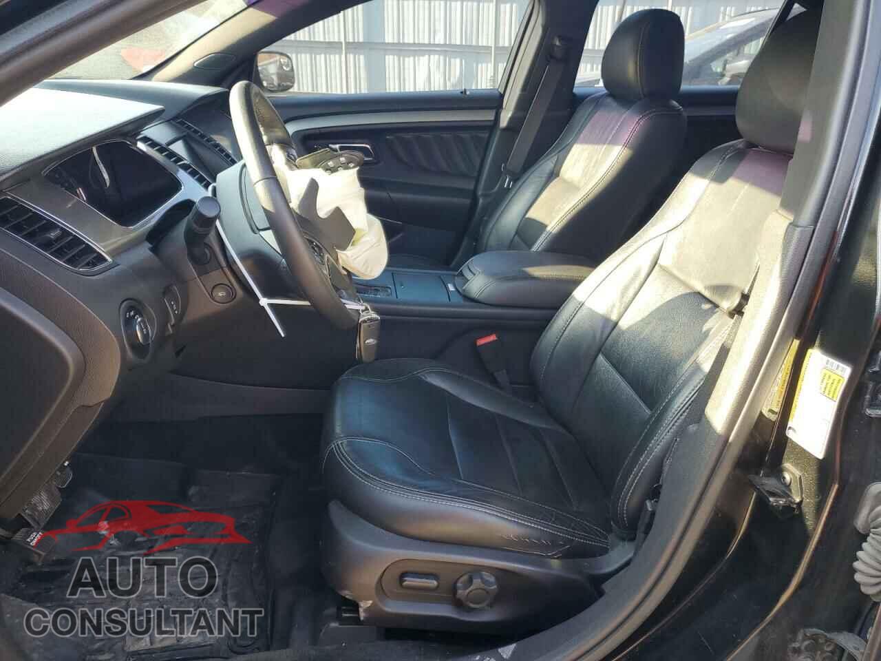 FORD TAURUS 2015 - 1FAHP2E85FG151155